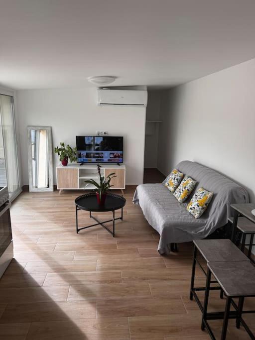 Maison Entierement Neuve *